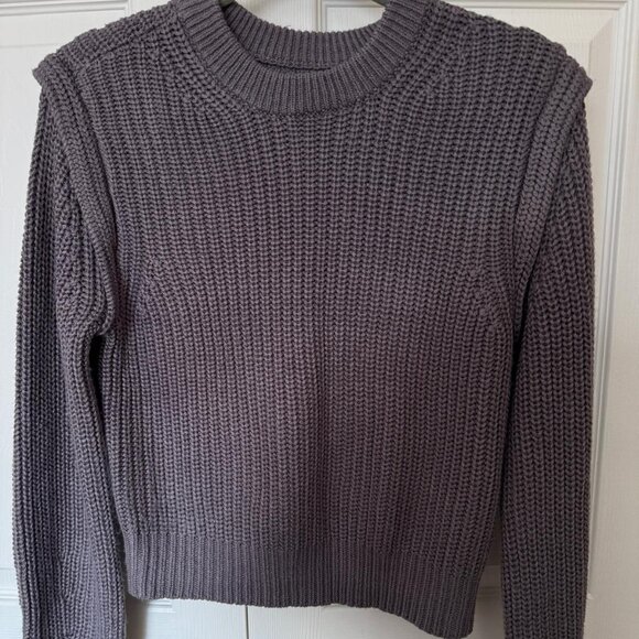 Abercrombie & Fitch Mauve knit sweater, size S - Picture 2 of 4